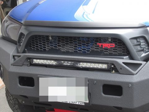 ハイラックス　IPFライトバー　LINE-X